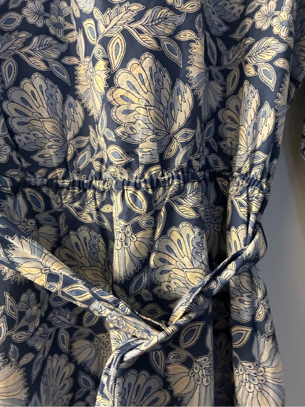 J. McLaughlin Cerina Blue Floral Silk Blend Midi Dress Euro Summer Coastal M - Picture 9 of 12